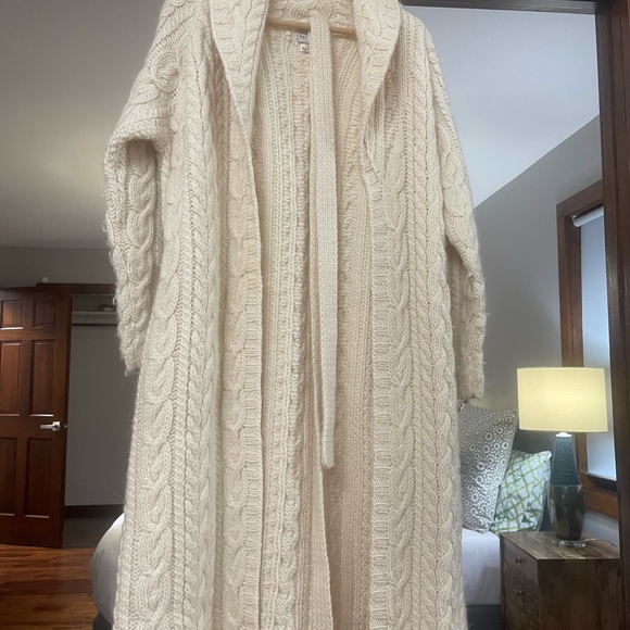 Pure wool !! - Picture 2 of 5